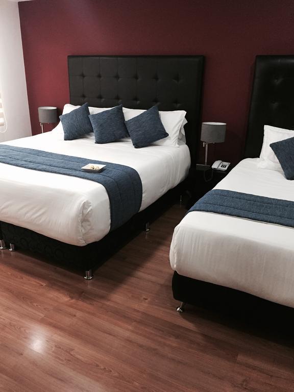 Aj Ferial 3* Bogota