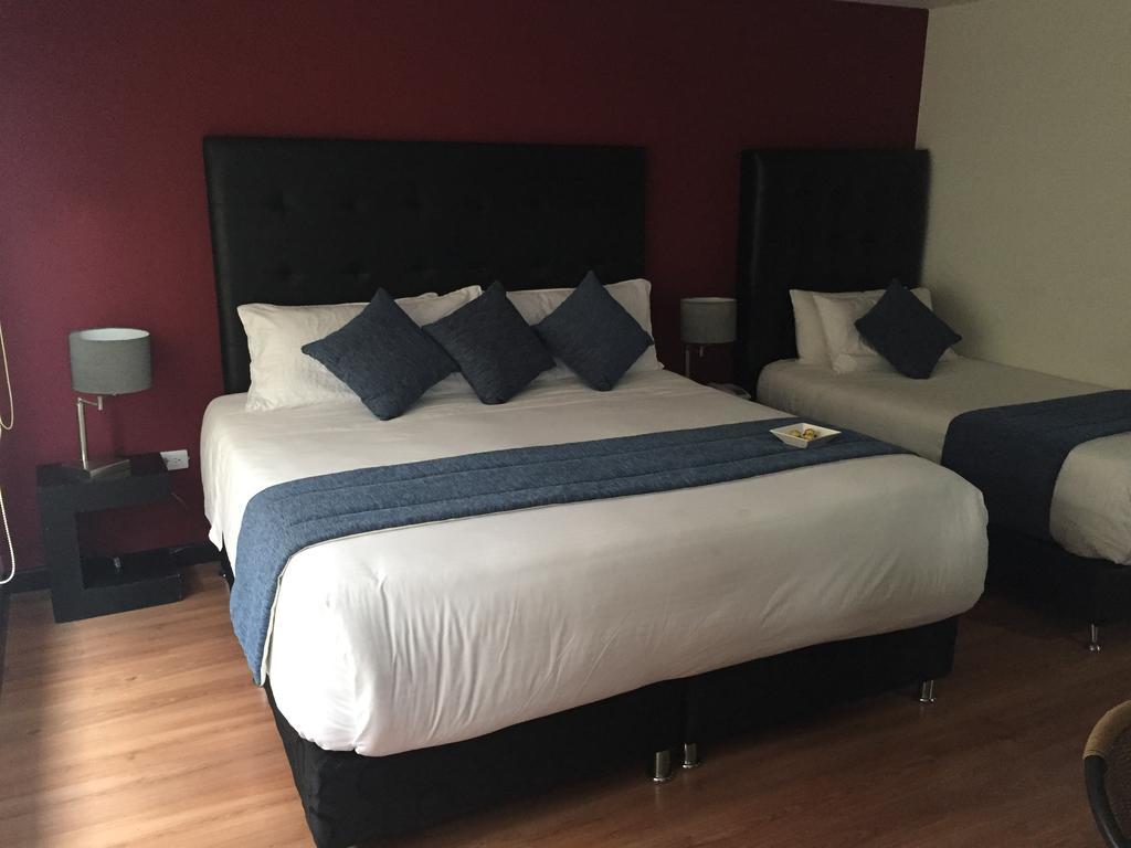 Aj Ferial Hotel Bogota